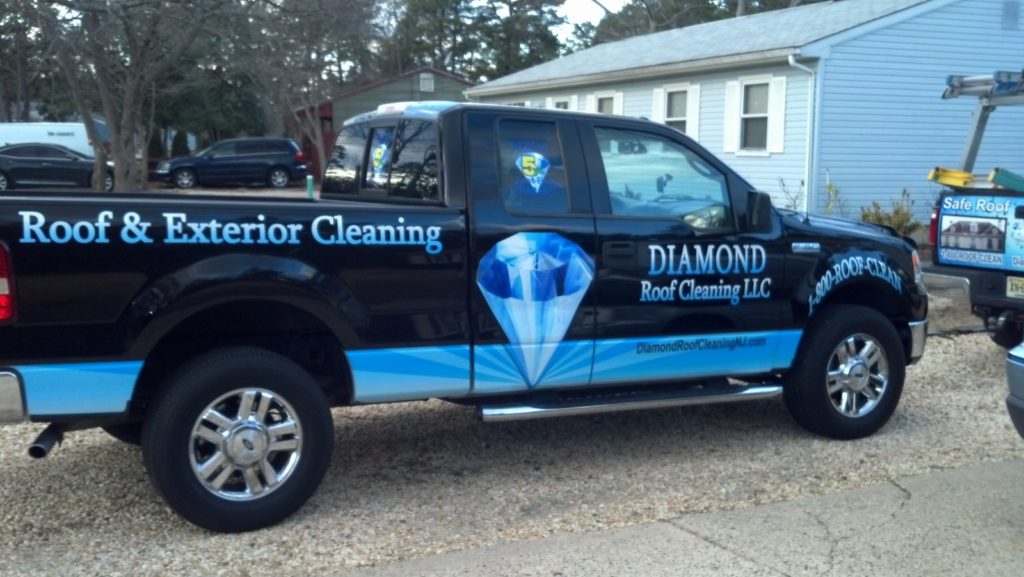 Diamond Roof Cleaning Truck