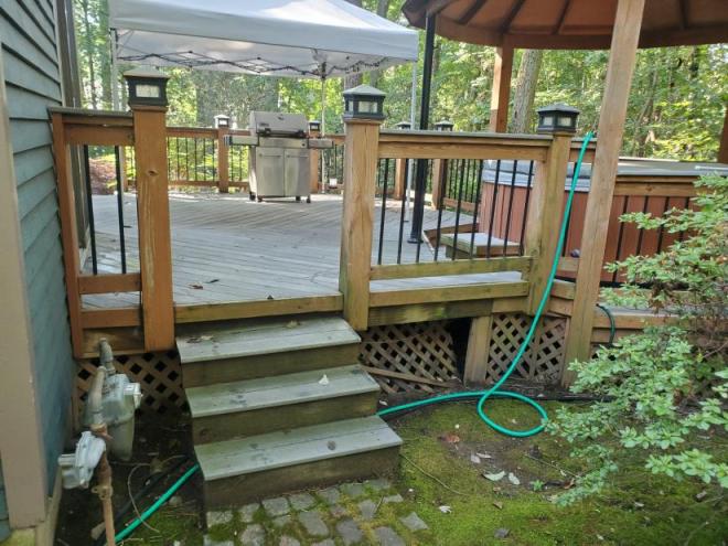 Deck Cleaning Cherry Hill NJ